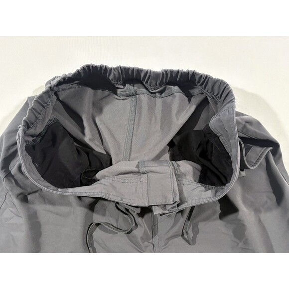 Ten Thousand Mens Gray Foundation Shorts 9" Athletic Lightweight Gym Run Sz XL - Picture 7 of 9